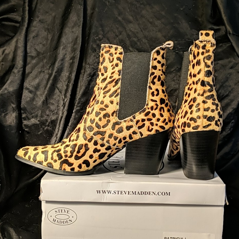 **Sold** NWT Steve Madden "Patricia-L" booties - Picture 5 of 8